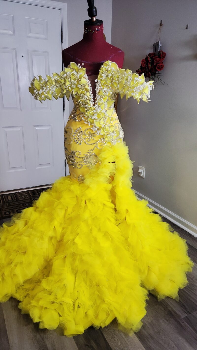 Nebih’s dress (yellow)